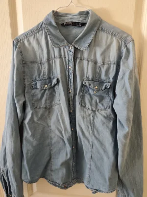 Zara Basic