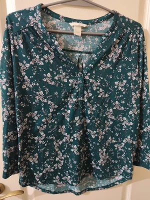 H&M