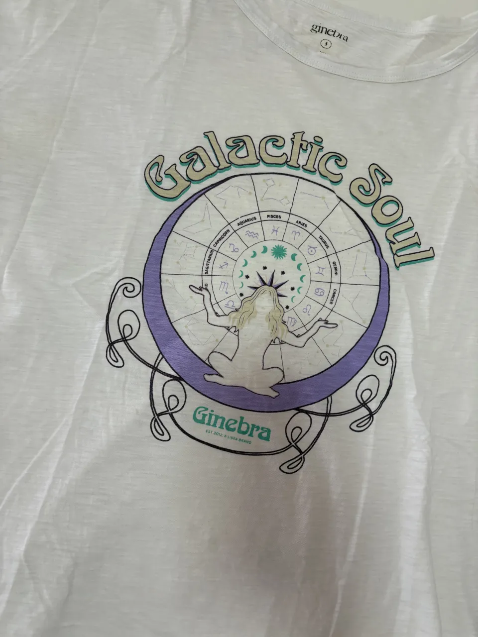 Remera Ginebra - imagen 2
