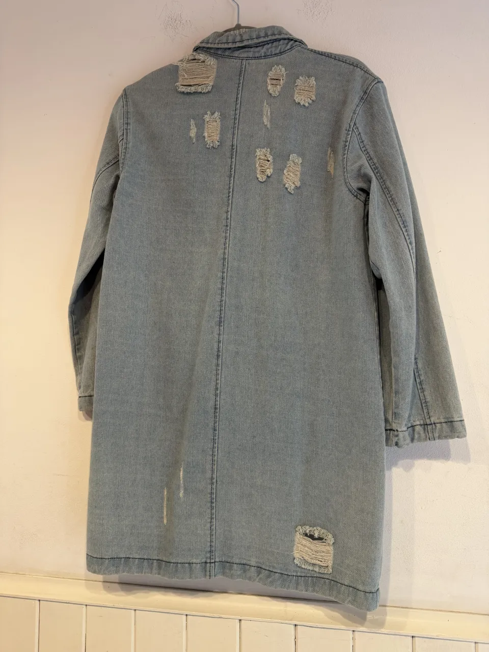 Campera A ≠ - imagen 3