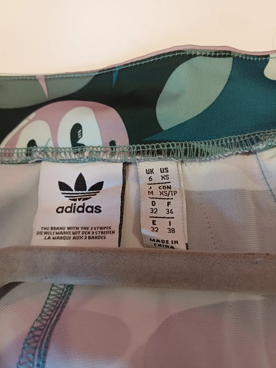 Pantalón adidas - imagen 4