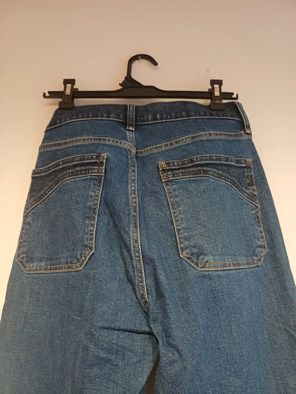 Jean GAP miniatura 5