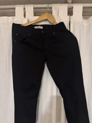 Levi's