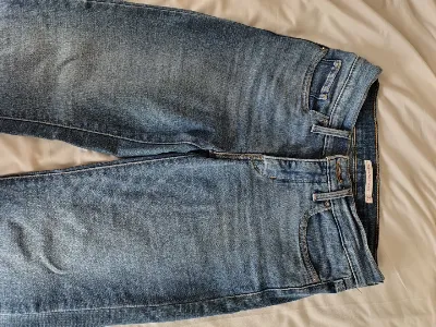 Levi's
