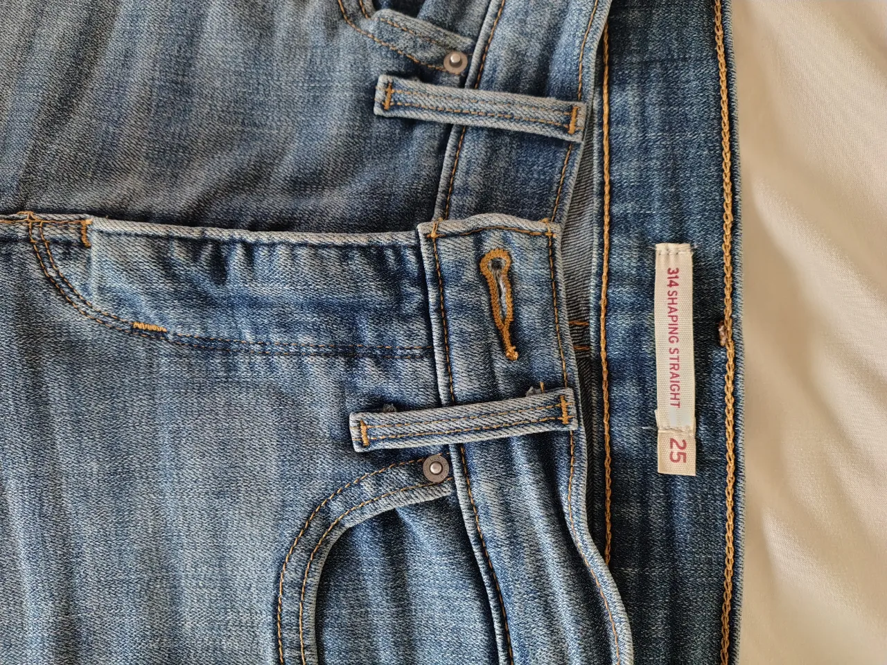 Jean Levi's - imagen 2