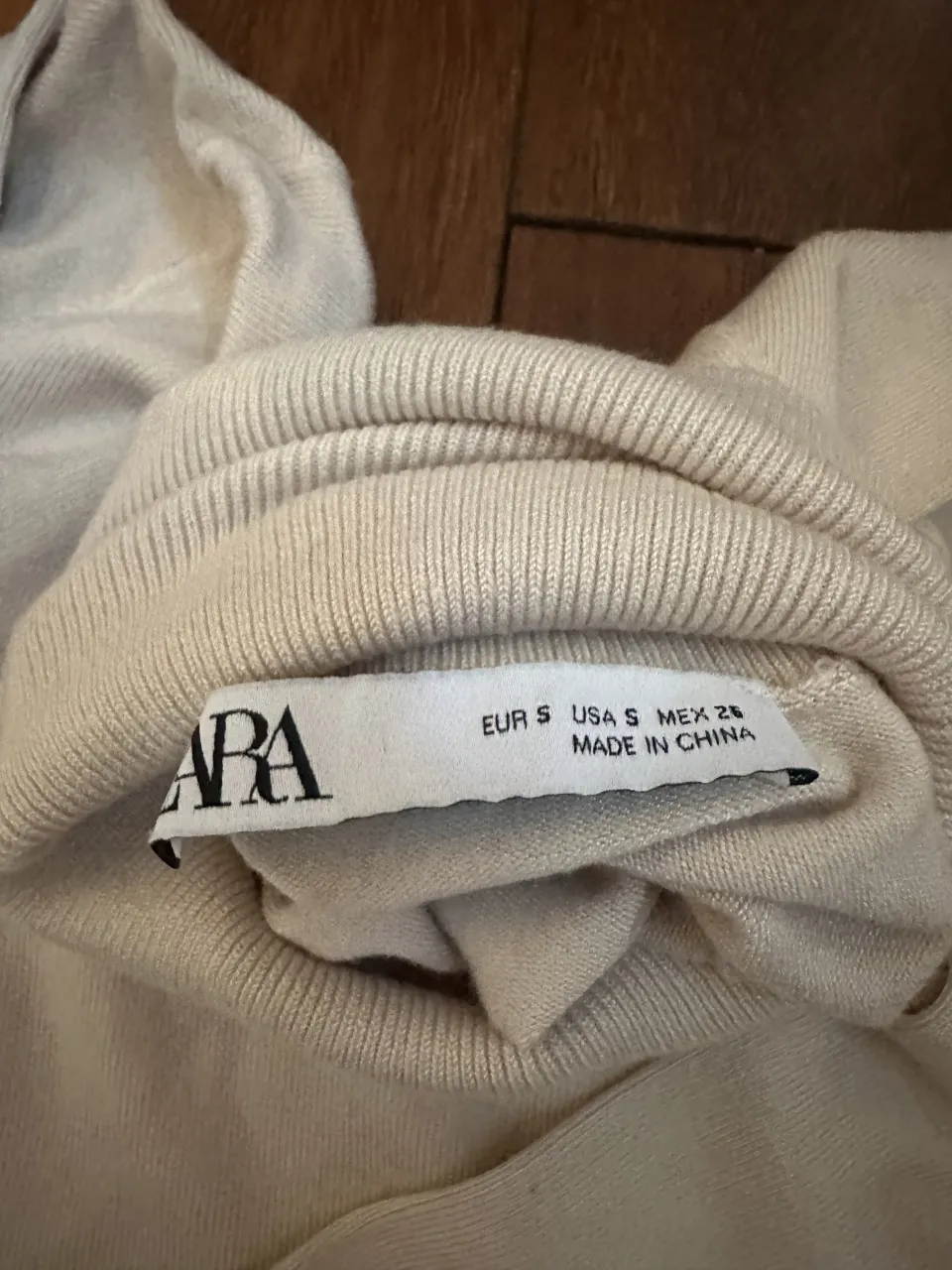 Polera Zara miniatura 2