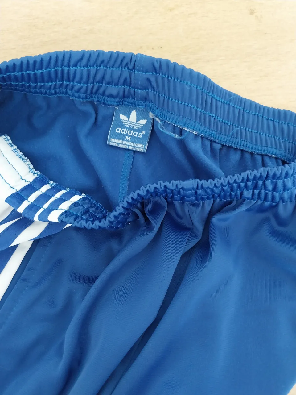 Pantalón Adidas no original - imagen 5