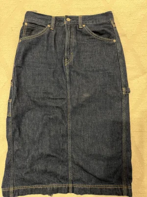 Levi's