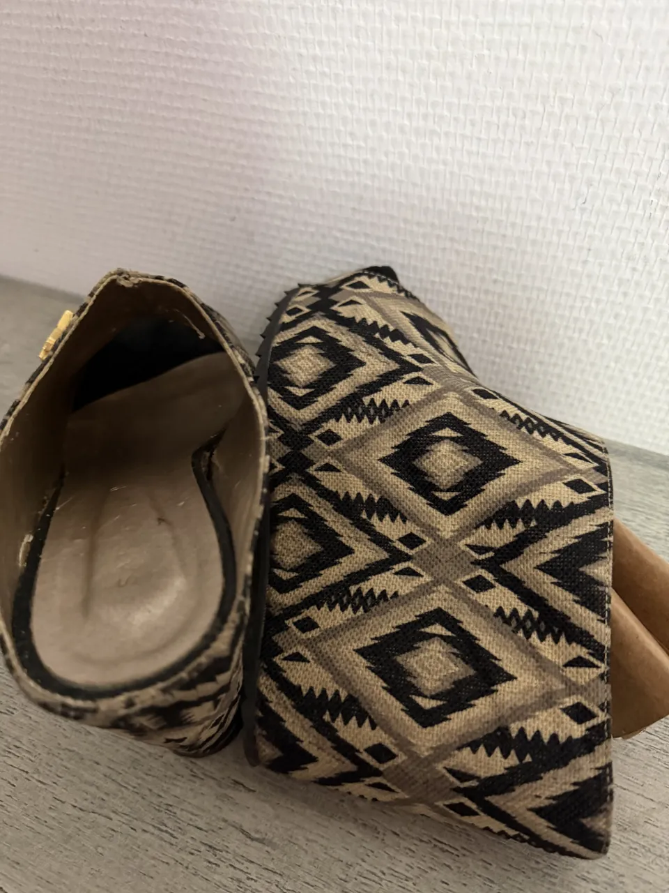 Zuecos Ricky Sarkany - imagen 2