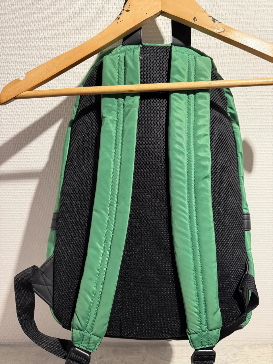 Mochila GUESS - imagen 5