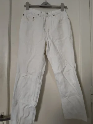 Levi's