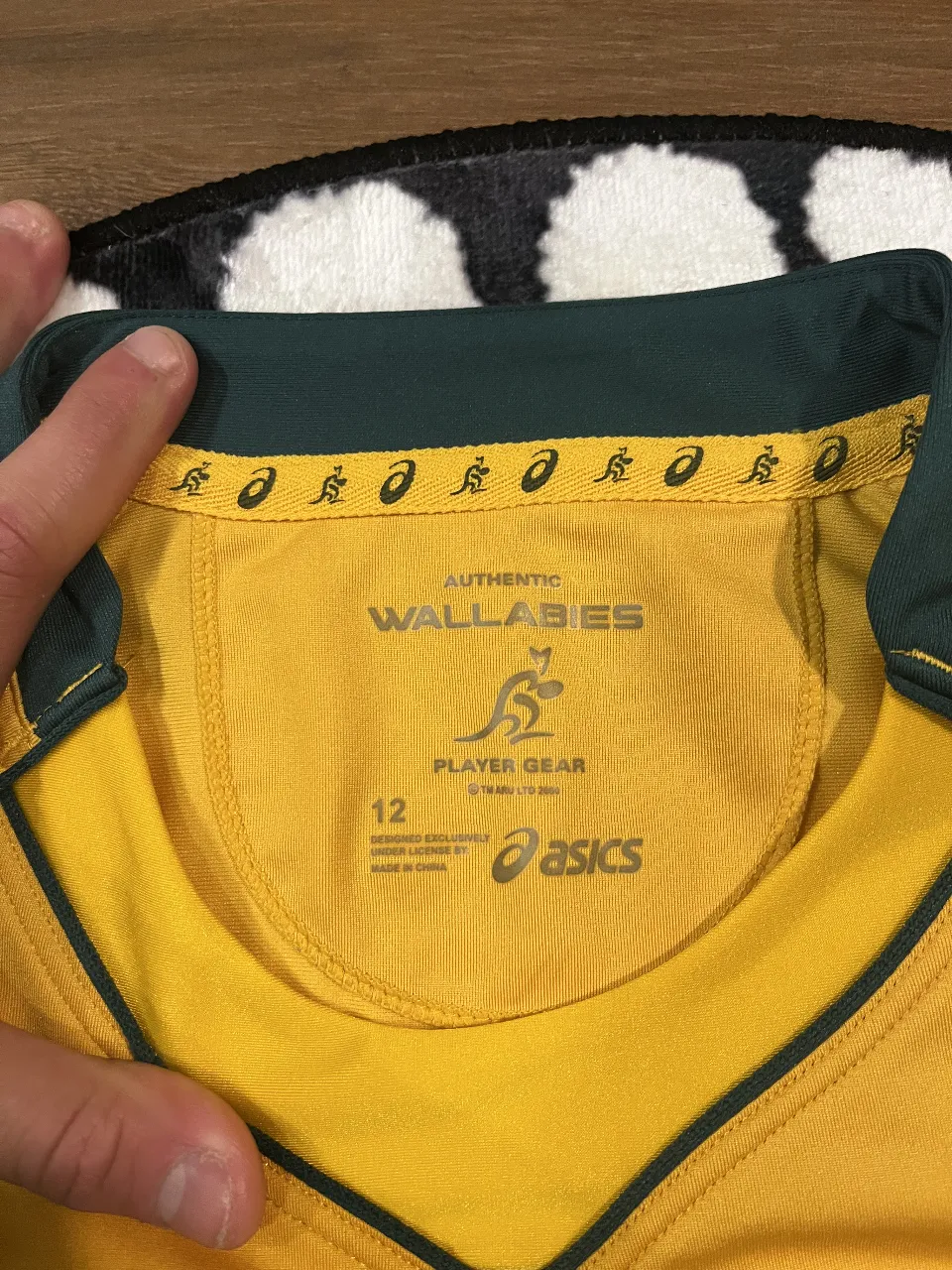 Ropa deportiva Asics - imagen 2