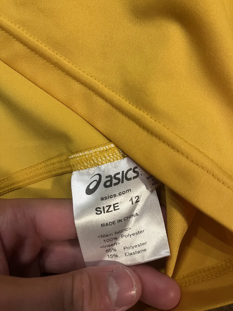 Ropa deportiva Asics - imagen 3