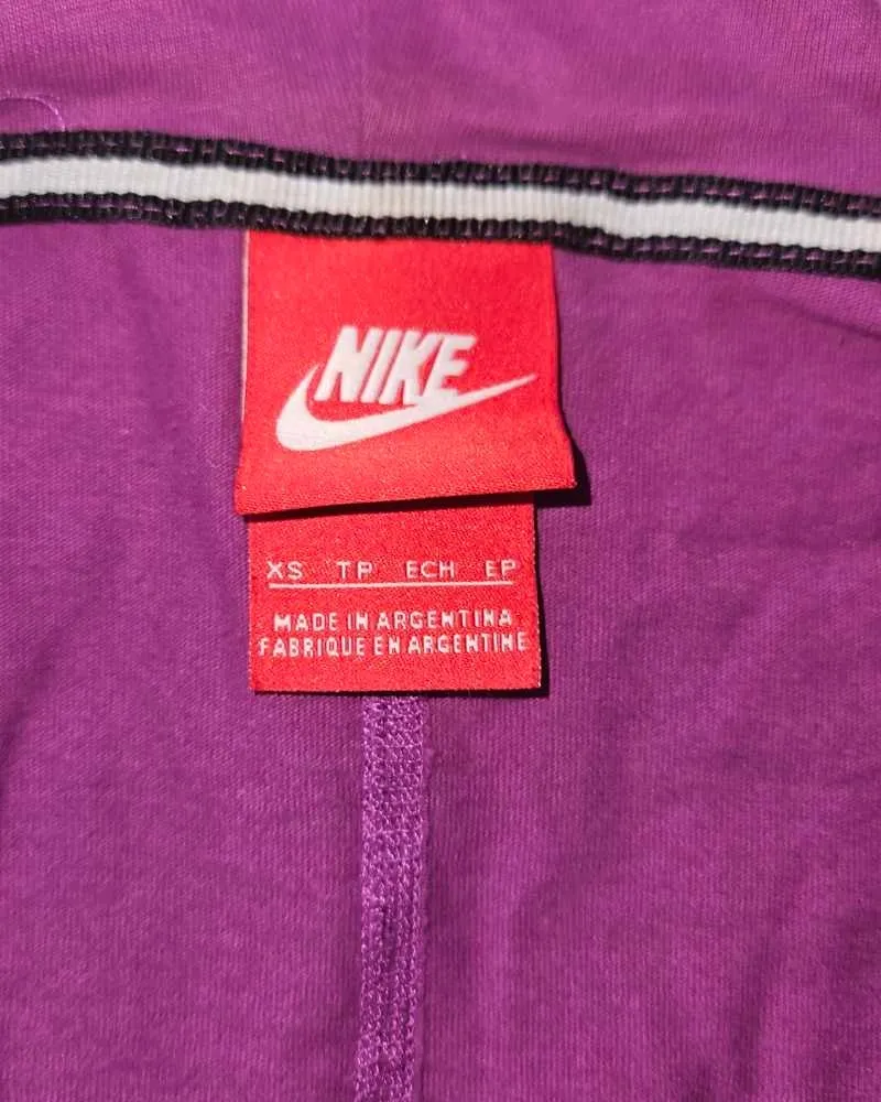 Buzo Nike - imagen 4