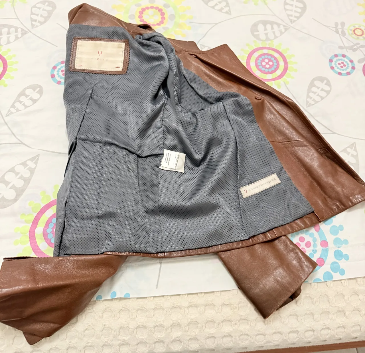 Campera Uma - imagen 2