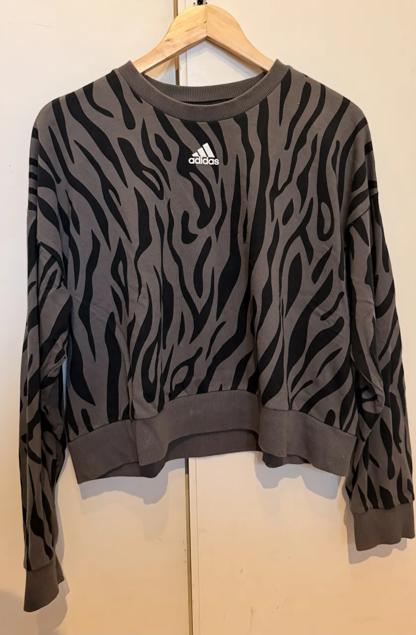 Buzo adidas - imagen 1