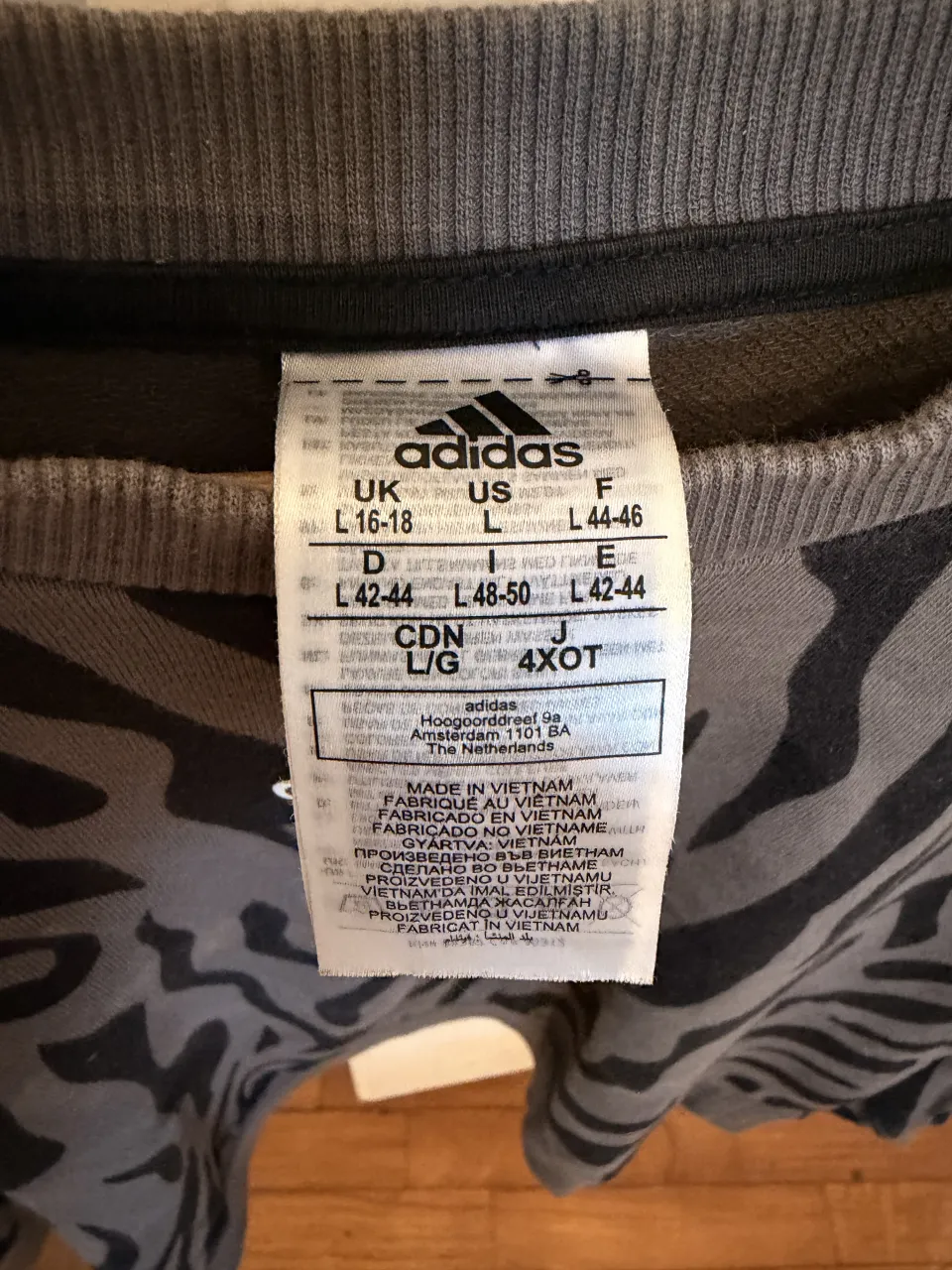 Buzo adidas - imagen 2