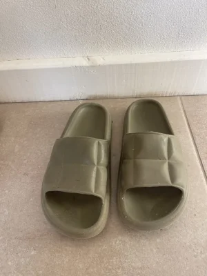 Hym