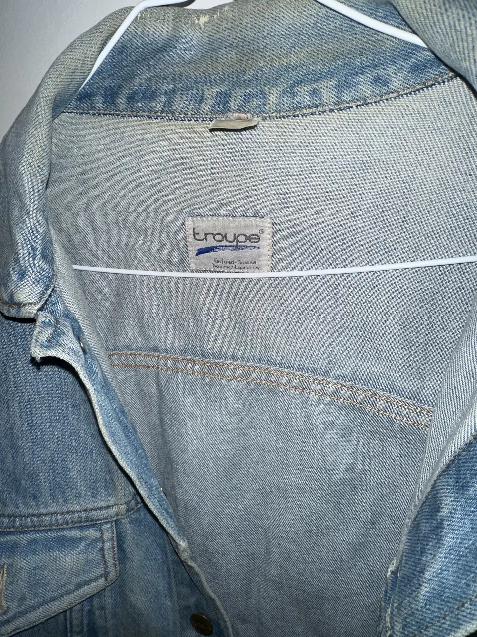 Campera troupe - imagen 2