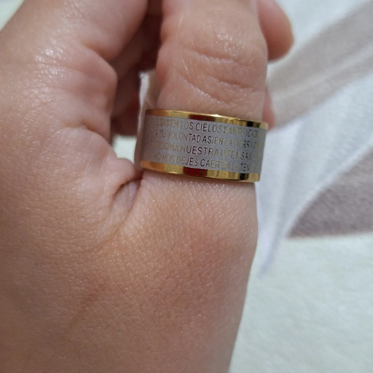 Anillo No tiene exactamente la marca - imagen 2