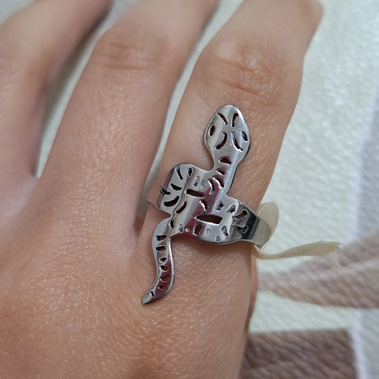 Anillo No tiene exactamente la marca - imagen 2