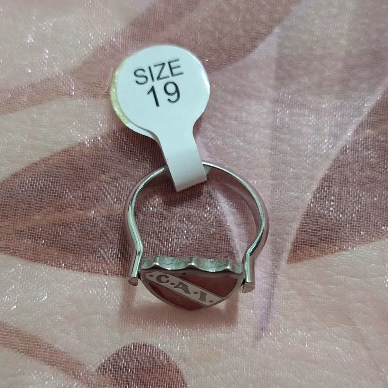 Anillo No tiene exactamente la marca - imagen 3