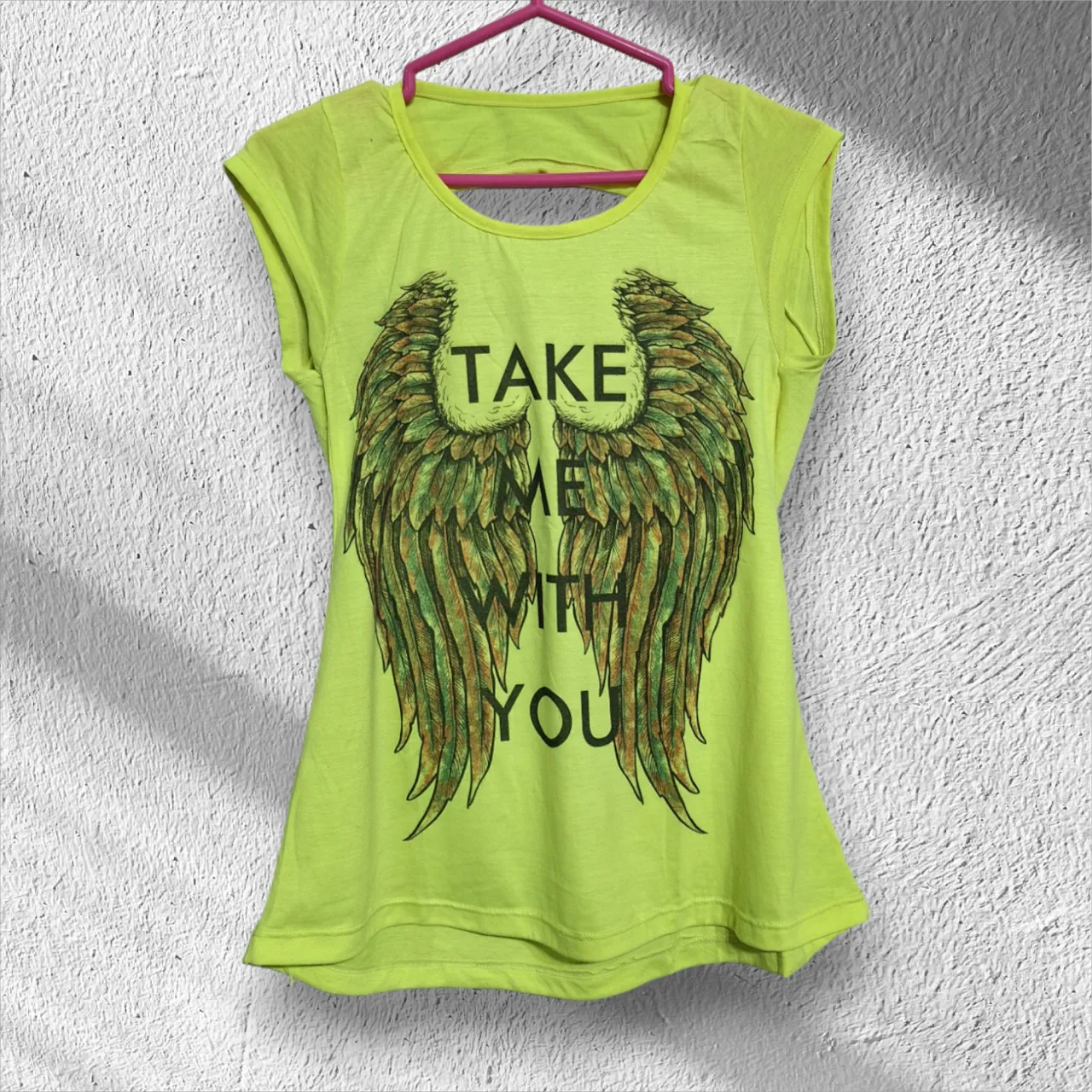Remera No tiene exactamente la marca - imagen 1