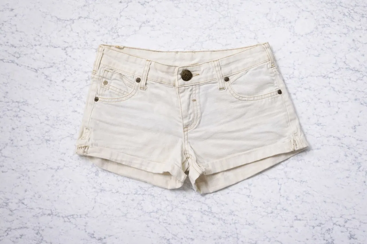 Short Ossira - imagen 1
