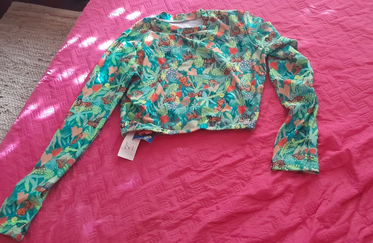 Remera Otro - Vista 2