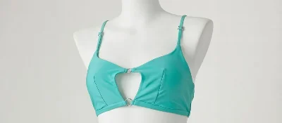 Anna bikinis