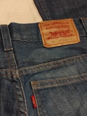 Levi's