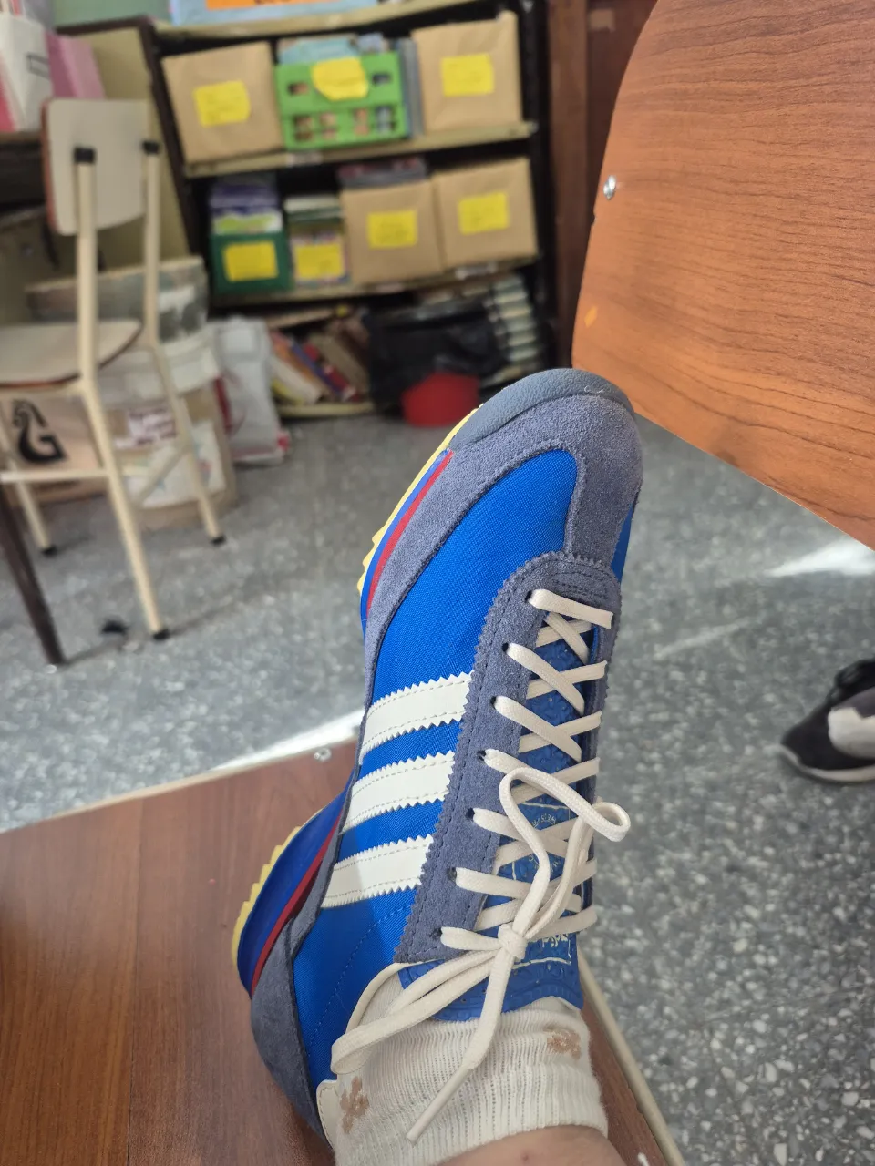 Zapatillas adidas - imagen 1