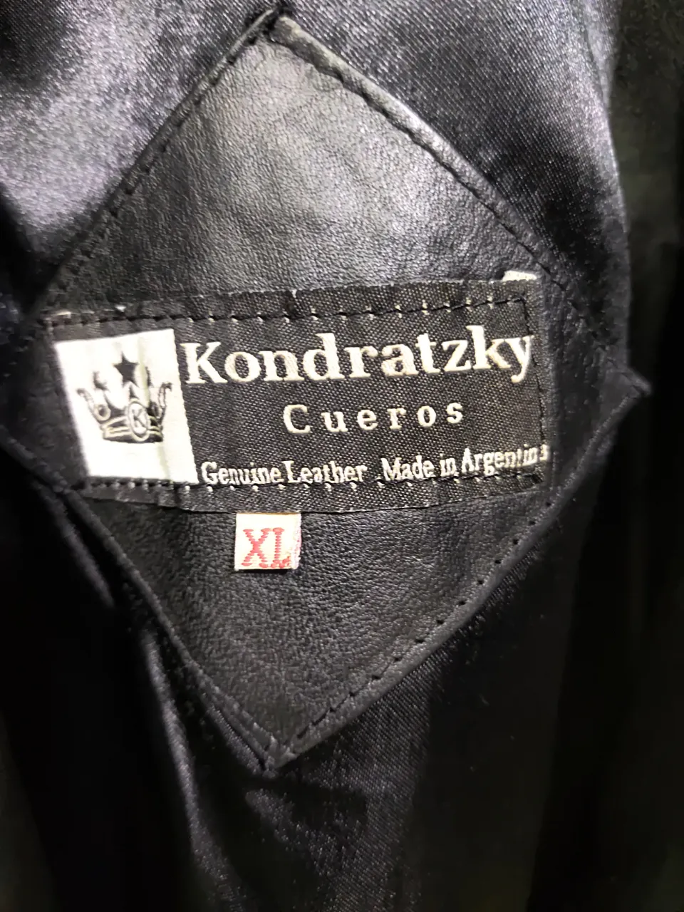 Campera Kondratzky - imagen 3