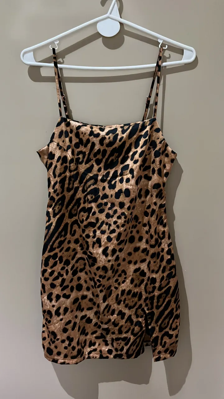 Vestido Generico - imagen 1
