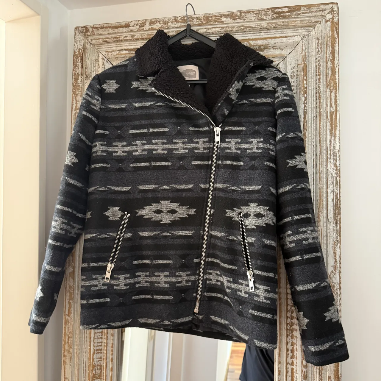 Campera Forever 21