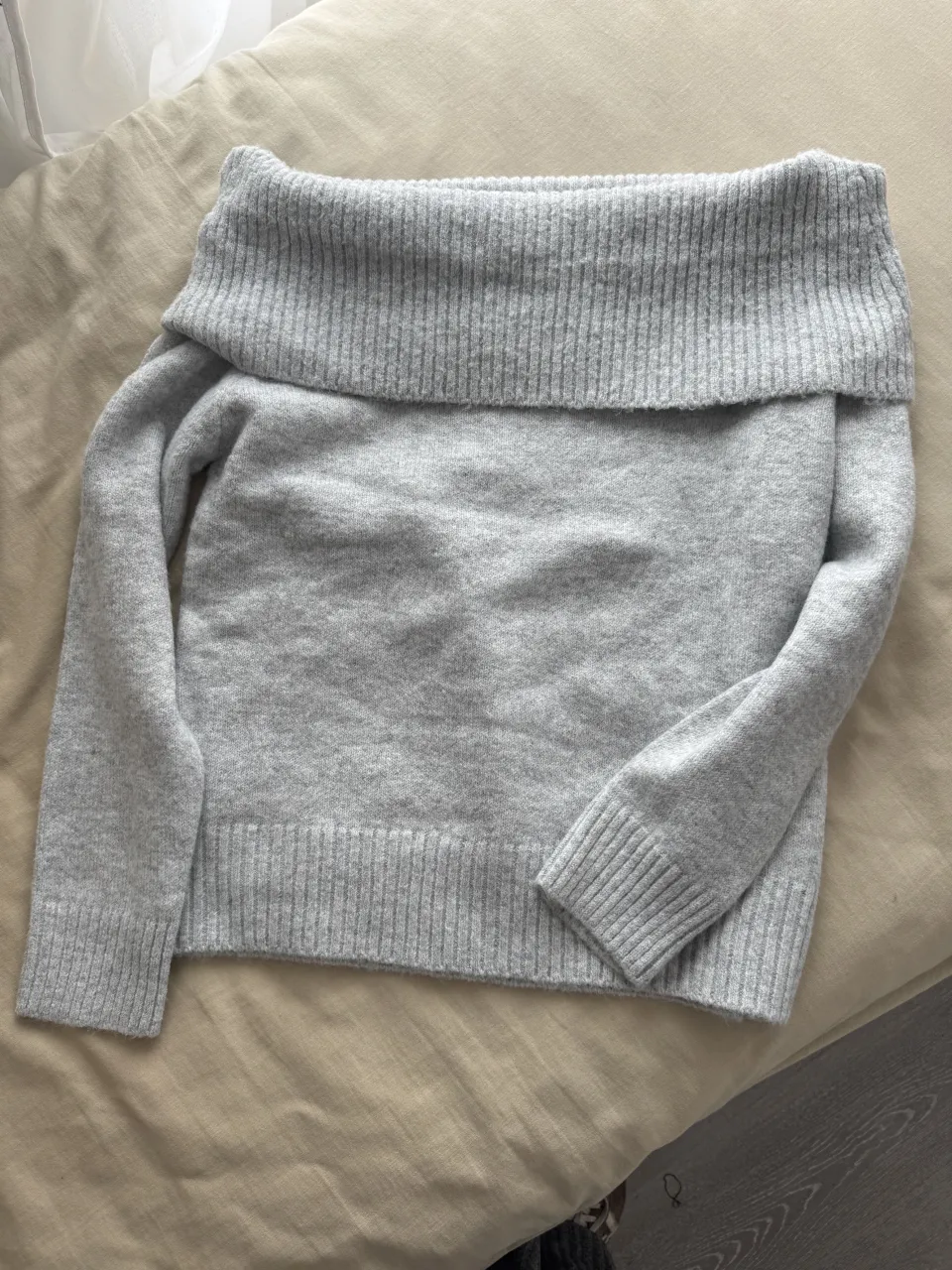 Sweater PIETA - imagen 1