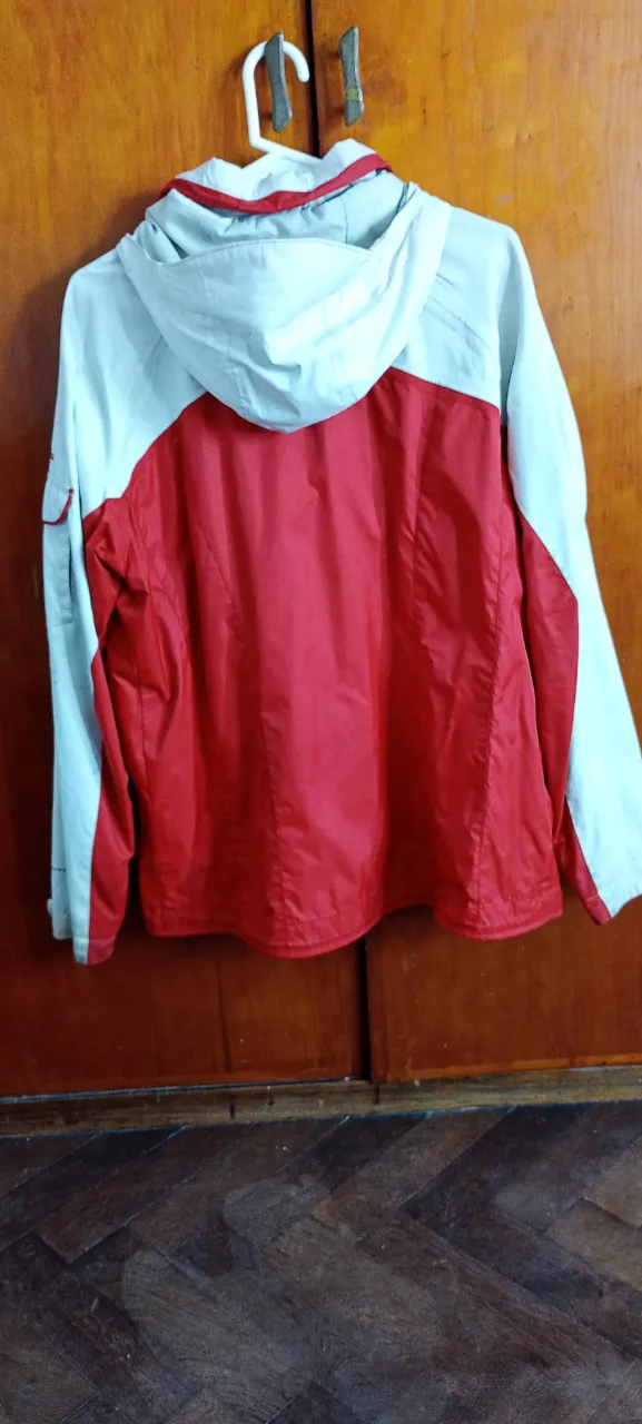 Campera Columbia - Vista 2