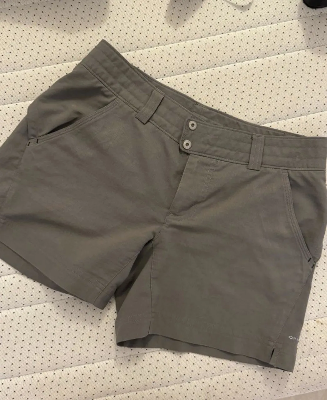 Short Columbia - imagen 3