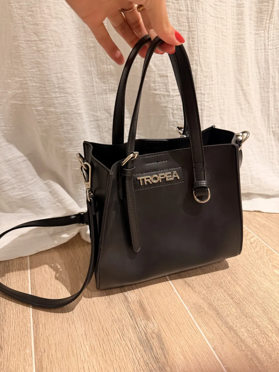 Cartera Tropea - Vista 2