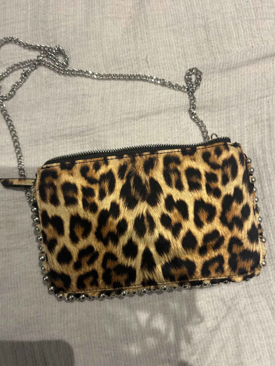 Cartera No sé la marca exactamente - imagen 2