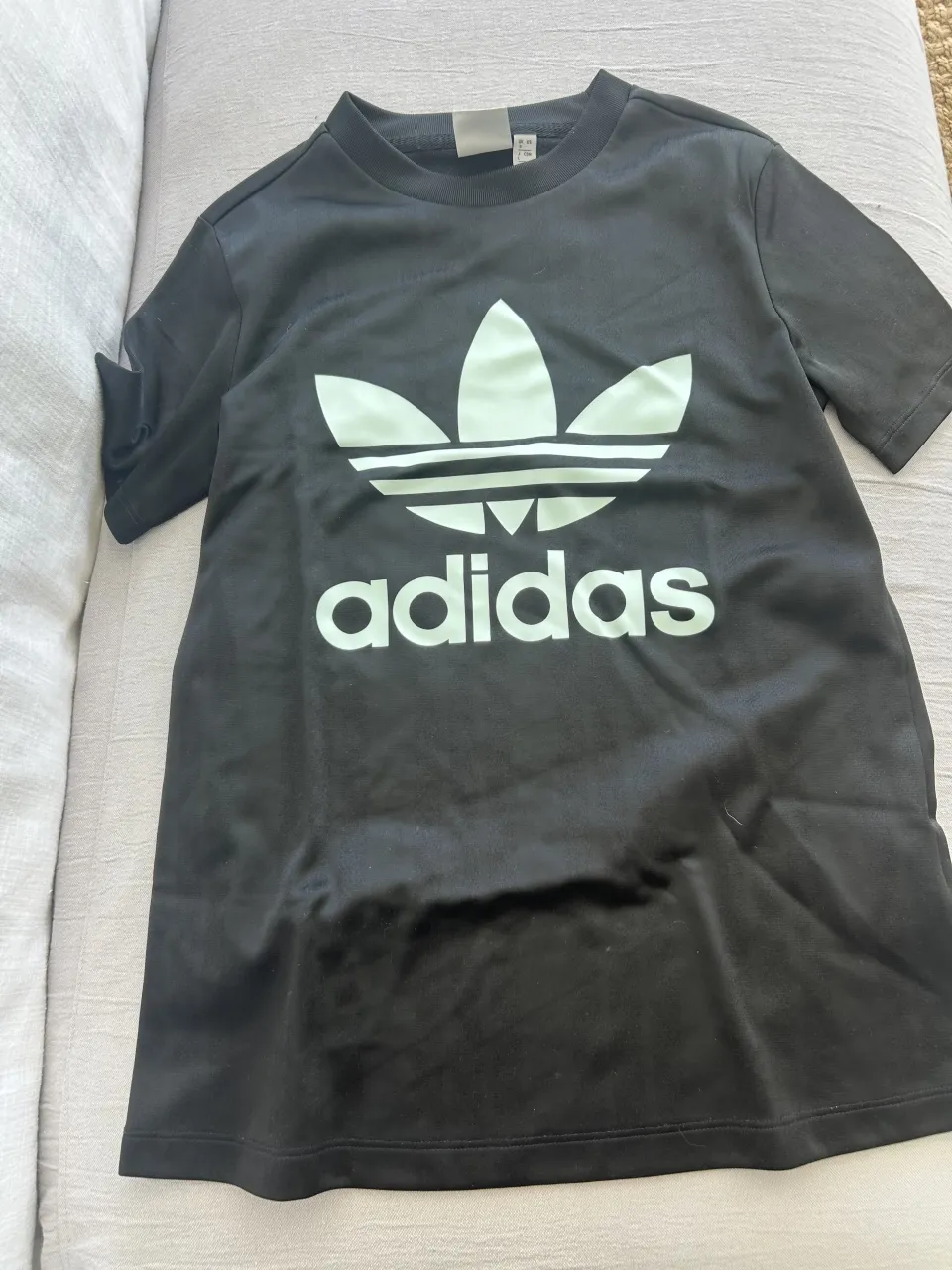 Remera adidas - imagen 1