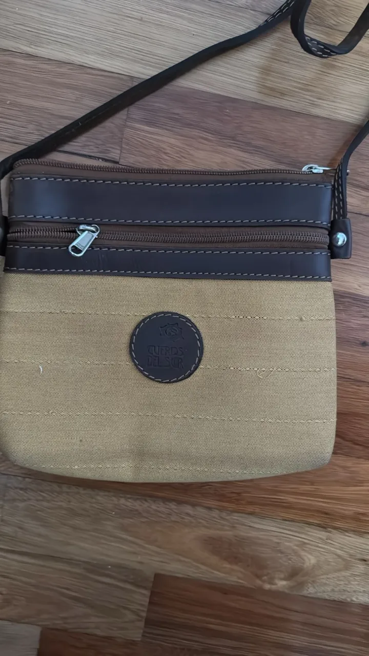 Bolso Cueros del sur - imagen 1
