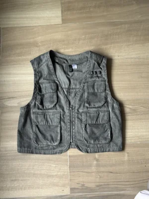 H&M