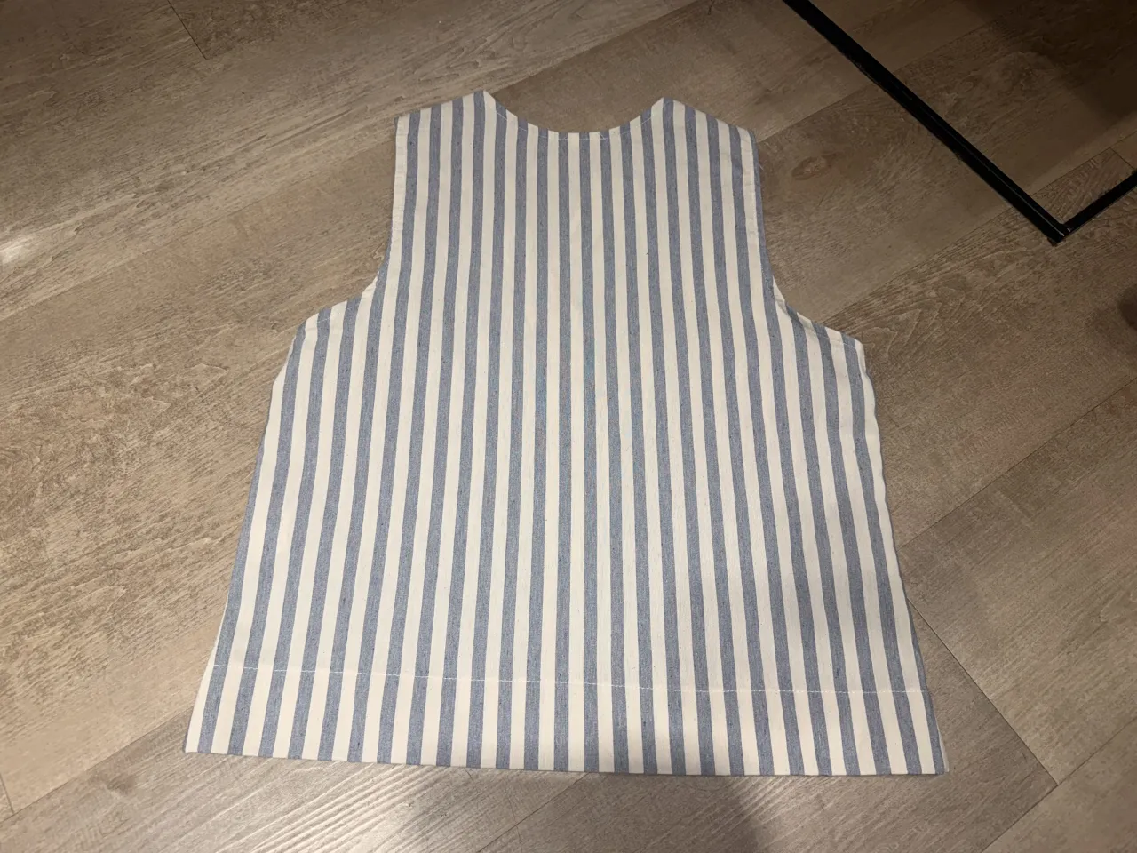 Musculosa Le Utthe - imagen 2