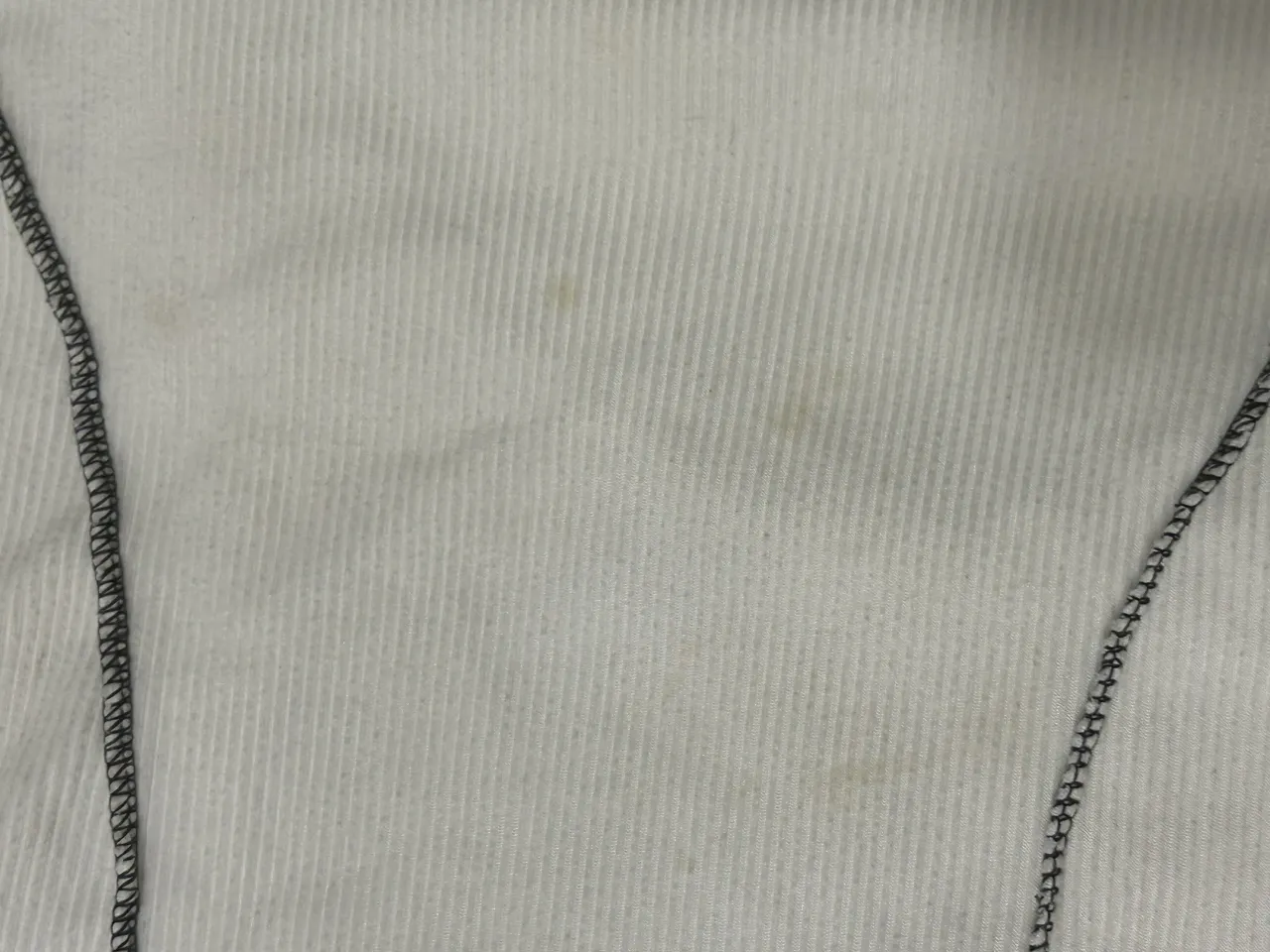Remera A ≠ - imagen 4