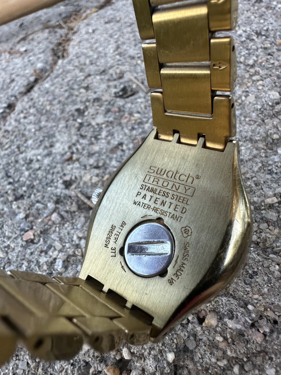 Reloj Swatch miniatura 7