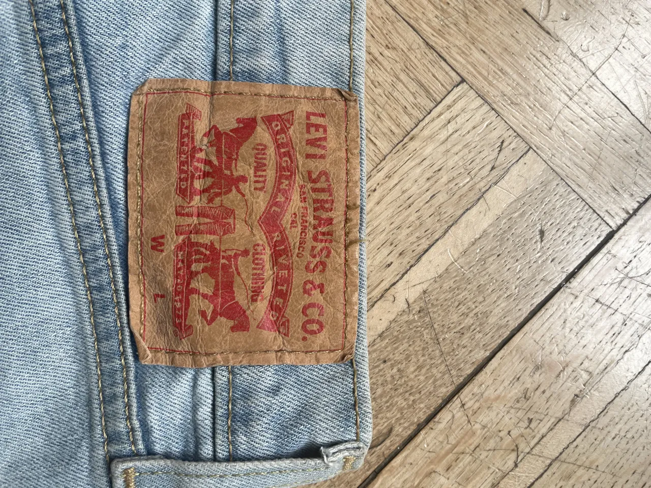 Jean Levi's - imagen 3