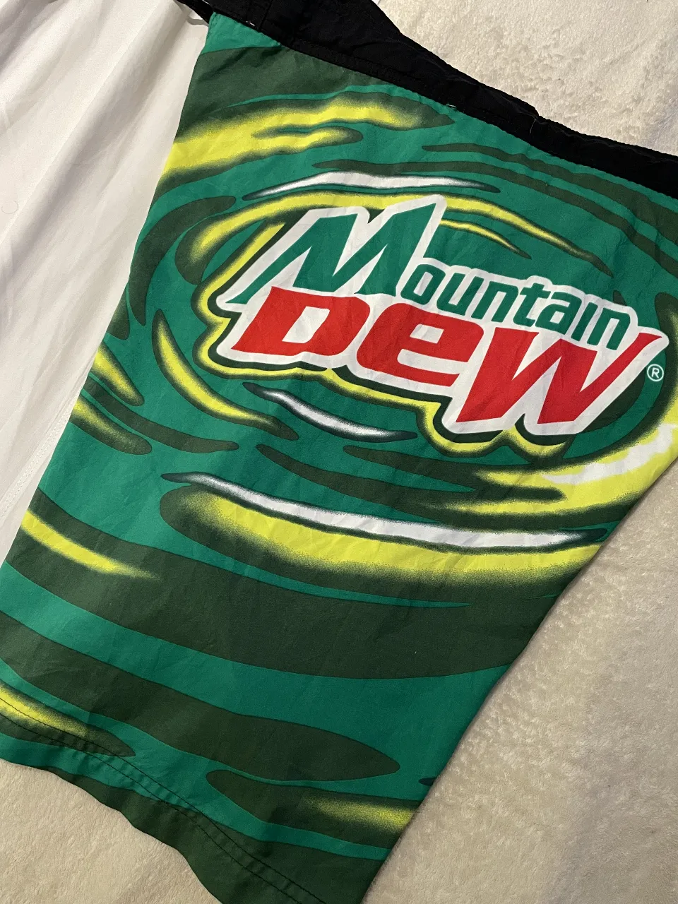 Short Mountain dew - imagen 2