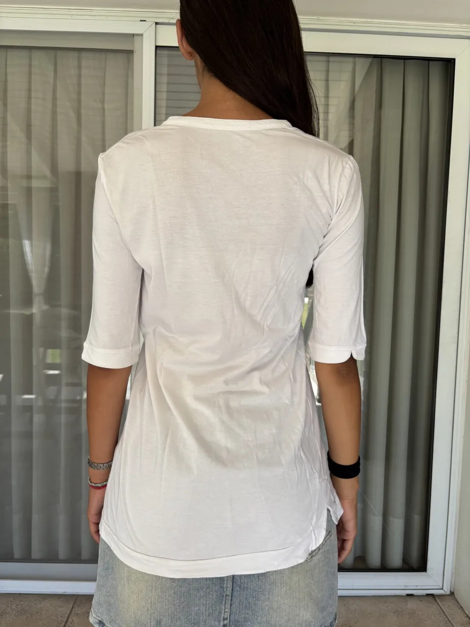 Remera Ayres - Vista 3