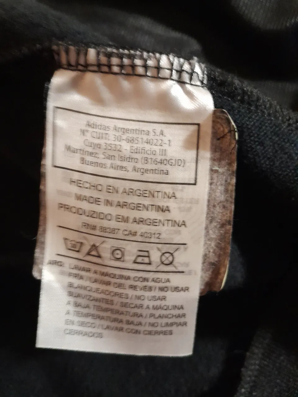 Buzo adidas - imagen 4